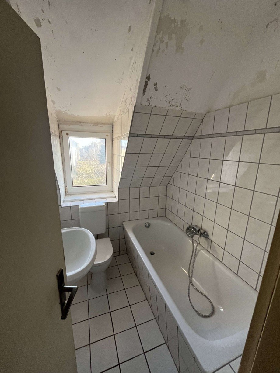 DG Bad Mehrfamilienhaus Gro� Kreutz