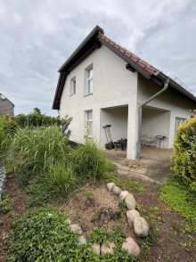 �berdachter Eingangsbereich EFH mit Bootsliegeplatz m�chte in neuem Glanz erstrahlen